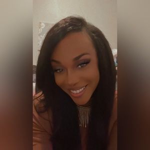 Meet your Posher, La’Nette